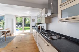 Kitchen/diner- click for photo gallery